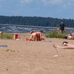 Девушки топлесс на пляже (56 фото) (18+) 45