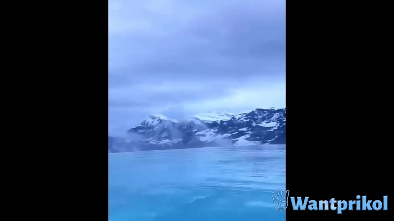 Cool pool with beautiful mountain views