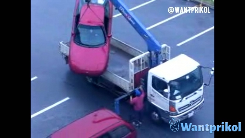 How Japanese tow trucks work. Video joke