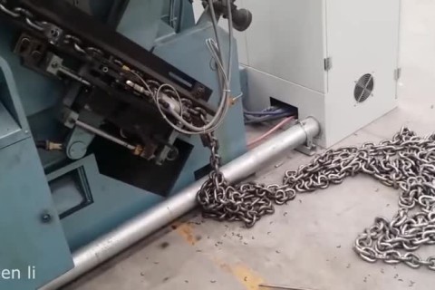 How chains are made. Video joke