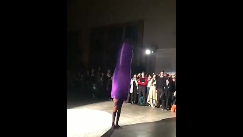 The dress trick. Video joke
