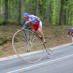 Bicycle humor (40 photos) 11