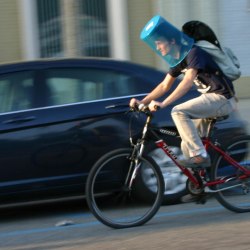 Bicycle humor (40 photos) 0