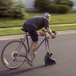 Bicycle humor (40 photos) 27